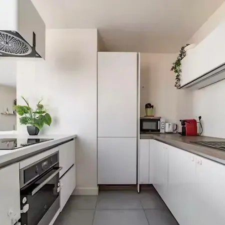 Gare Vue Panoramique -parking Annemasse